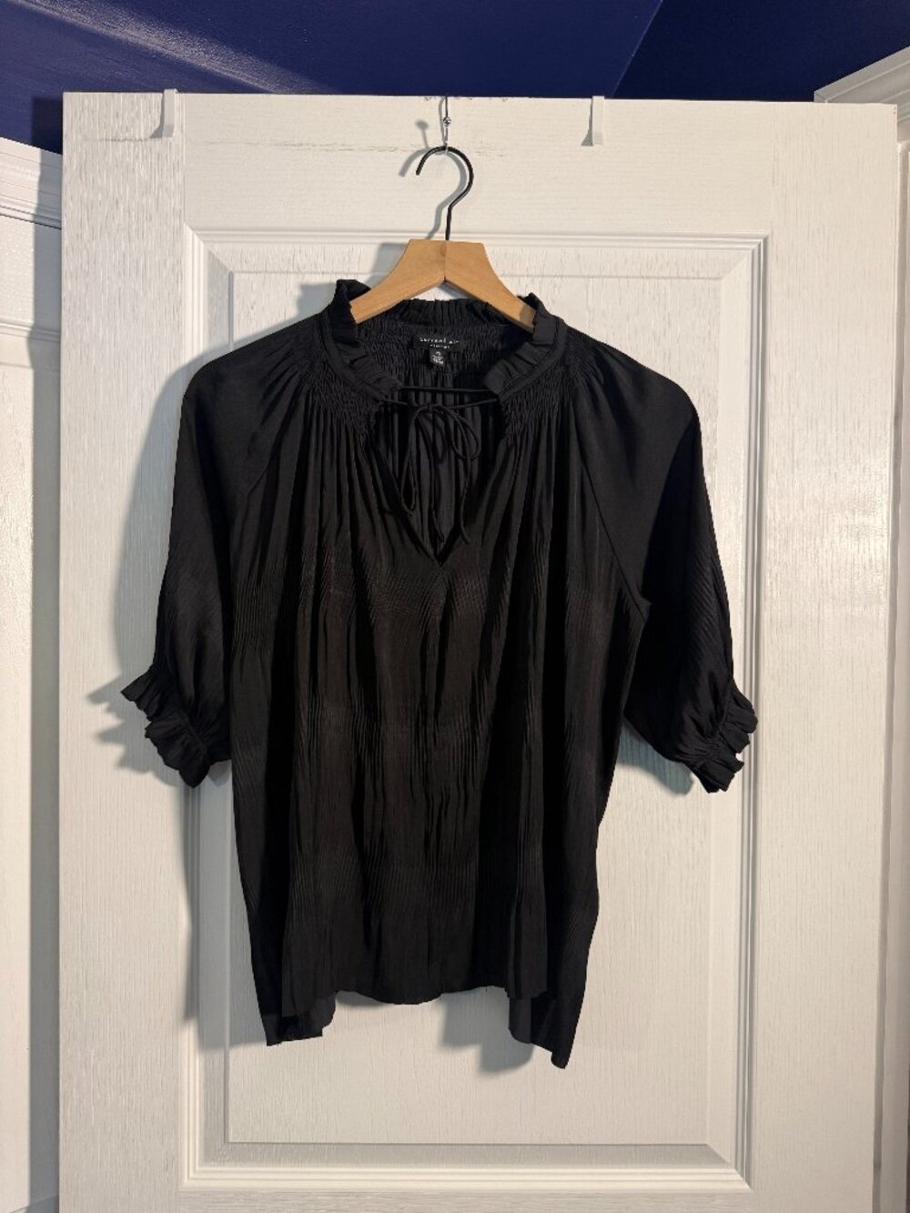 EUC - Current Air Los Angeles - Angelica Black Top - Size XS
